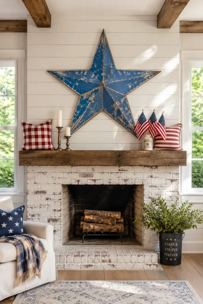 Distressed Wood Star Wall Art