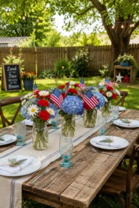 15 Patriotic Table Decor Ideas to Make Your Backyard Feast Stand Out ❤️🤍💙