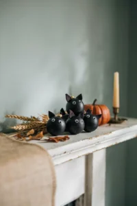 12 Last-Minute Indoor Halloween Decor Ideas That Look Amazing